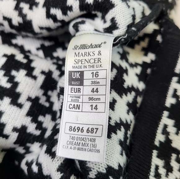 Marks & Spencer Houndstooth Sweater. Black & White. Size 14 - Picture 2 of 12